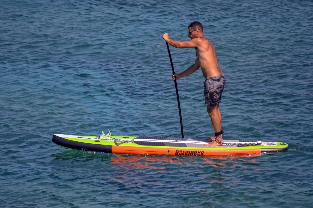 Ein Einblick in die faszinierende Welt des Stand-Up-Paddleboarding