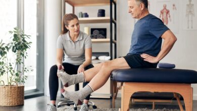 kalte füsse rückenschmerzen physio [Bildinhalt mit KI erstellt]