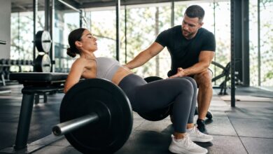 po muskulatur hip thrust training [Bildinhalt mit KI erstellt]